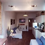 Deluxe Seaview