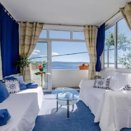 Deluxe Seaview *