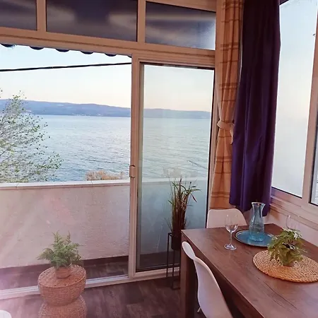 Deluxe Seaview Διαμέρισμα *