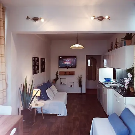 Deluxe Seaview