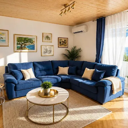 Deluxe Seaview *