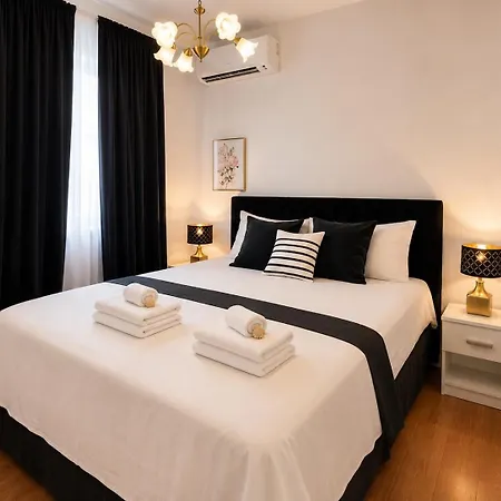 Deluxe Seaview